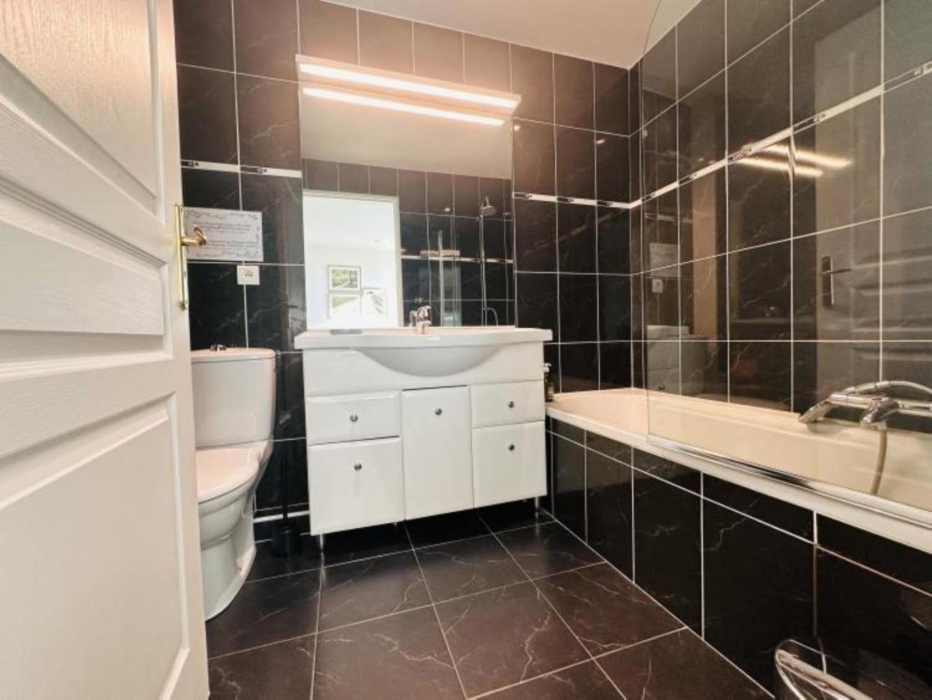 Bristol Park Ap4467 By Riviera Homes * Cannes